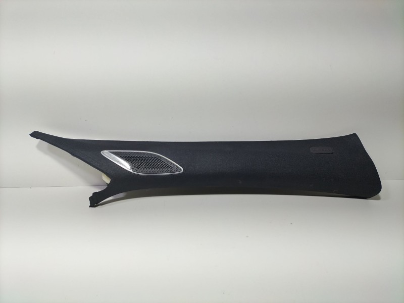 Recambio de moldura para mercedes-benz clase a sedán (v177) amg a 35 4-matic (177.151) referencia OEM IAM A1776908102  