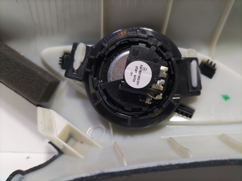 Recambio de moldura para mercedes-benz clase a sedán (v177) amg a 35 4-matic (177.151) referencia OEM IAM A1776908002  