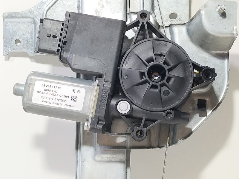 Recambio de motor elevalunas delantero derecho para citroën c3 / c3 origin iii (sx) 1.5 bluehdi 100 (sxyhyp, sxyhtu) referencia 