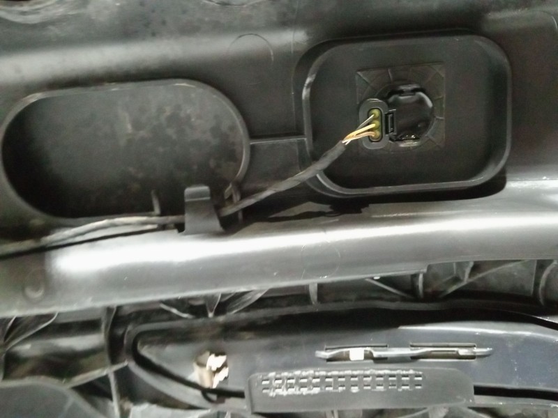 Recambio de paragolpes trasero para bmw serie 5 berlina (e60) 520d referencia OEM IAM 5112717817404  