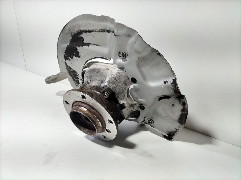 Recambio de mangueta delantera derecha para bmw serie 5 berlina (e60) 520d referencia OEM IAM 6760954  