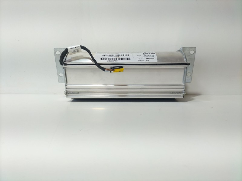 Recambio de airbag lateral delantero derecho para bmw serie 5 berlina (e60) 520d referencia OEM IAM 397039708134  