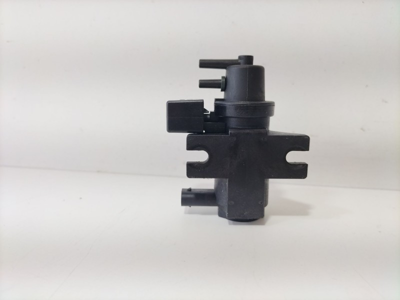 Recambio de valvula aire adicional para bmw serie 5 berlina (e60) 520d referencia OEM IAM 7805391  