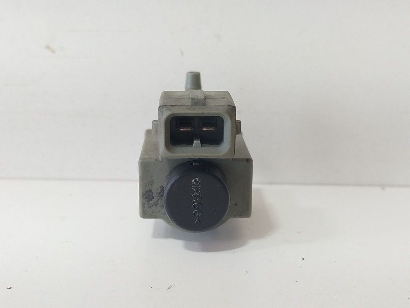 Recambio de valvula aire adicional para bmw serie 5 berlina (e60) 520d referencia OEM IAM 7537612  