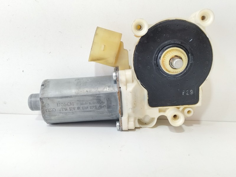 Recambio de motor elevalunas delantero izquierdo para bmw serie 5 berlina (e60) 520d referencia OEM IAM 997749  