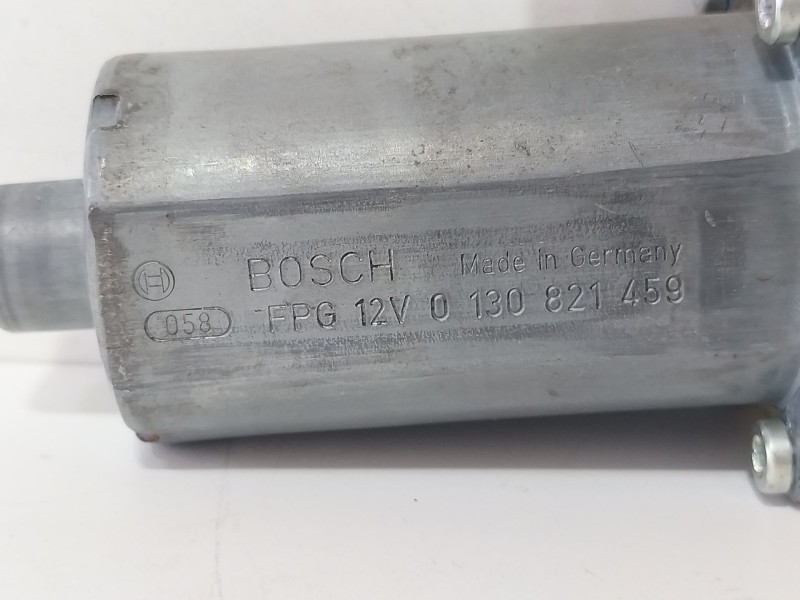 Recambio de motor elevalunas delantero izquierdo para bmw serie 5 berlina (e60) 520d referencia OEM IAM 997749  