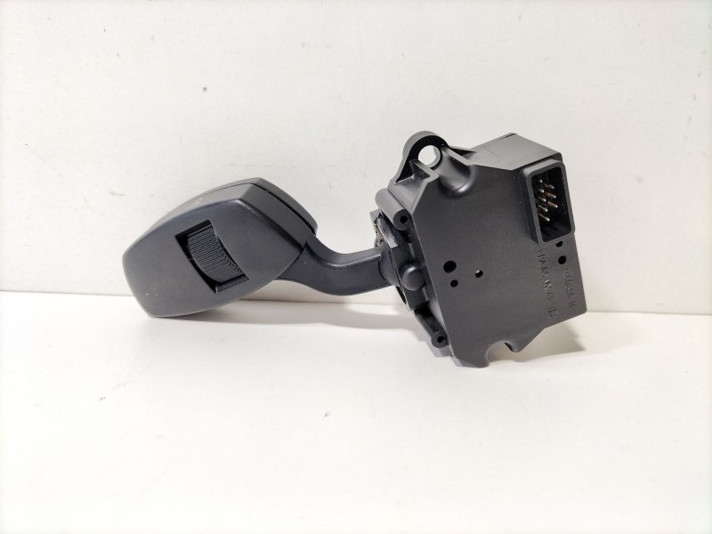 Recambio de mando limpia para bmw serie 5 berlina (e60) 520d referencia OEM IAM 6924106  