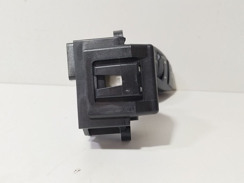 Recambio de mando limpia para bmw serie 5 berlina (e60) 520d referencia OEM IAM 6924106  