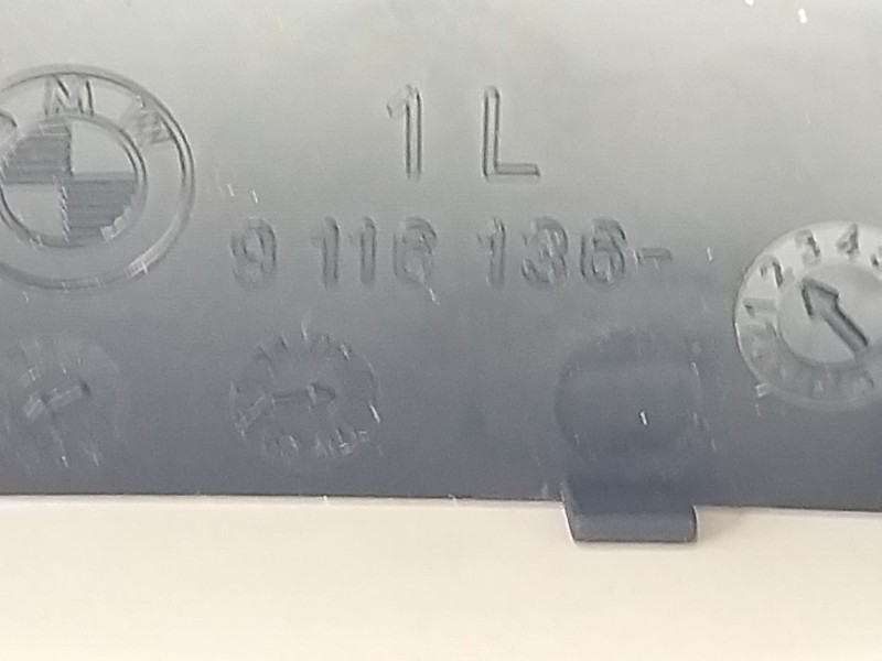 Recambio de moldura para bmw serie 5 berlina (e60) 520d referencia OEM IAM 9116136  