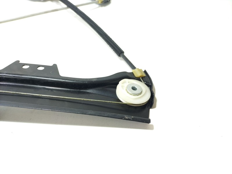 Recambio de elevalunas delantero izquierdo para bmw serie 5 berlina (e60) 520d referencia OEM IAM 7184383  