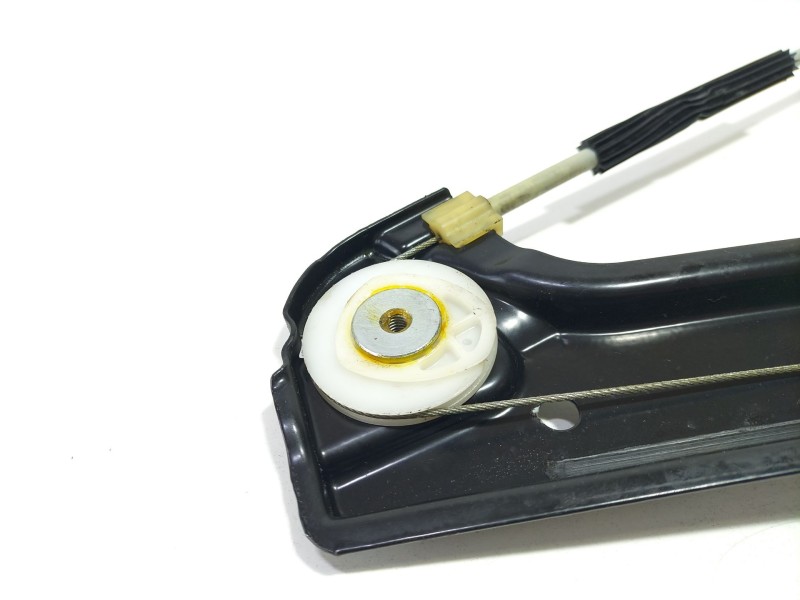 Recambio de elevalunas delantero izquierdo para bmw serie 5 berlina (e60) 520d referencia OEM IAM 7184383  