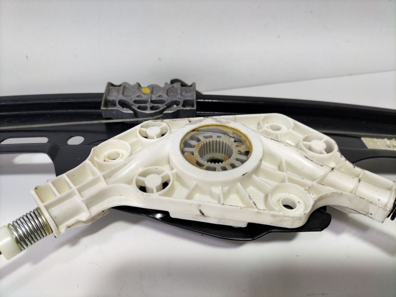 Recambio de elevalunas delantero izquierdo para bmw serie 5 berlina (e60) 520d referencia OEM IAM 7184383  