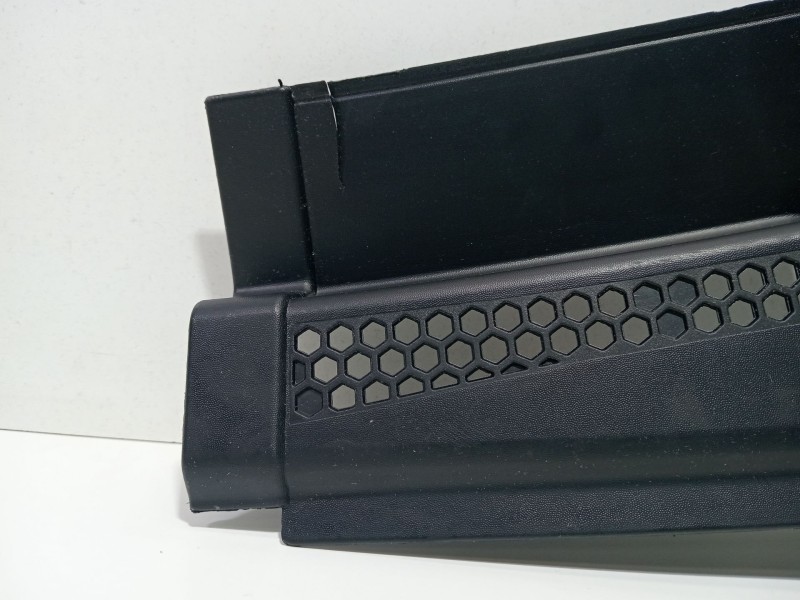 Recambio de moldura para citroën c3 / c3 origin iii (sx) 1.5 bluehdi 100 (sxyhyp, sxyhtu) referencia OEM IAM 9811935477  