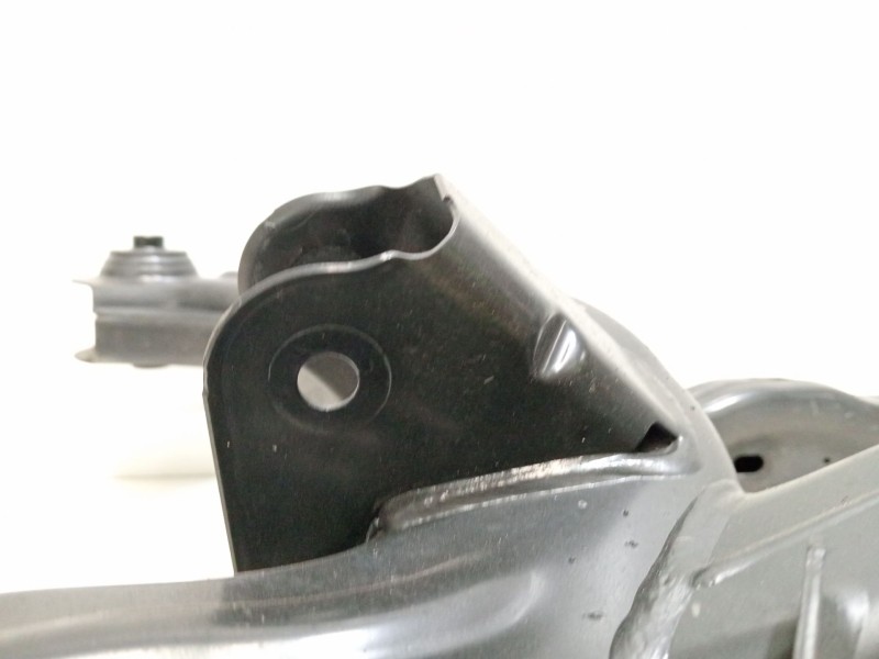 Recambio de puente trasero para mercedes-benz clase a sedán (v177) amg a 35 4-matic (177.151) referencia OEM IAM A2473500301  