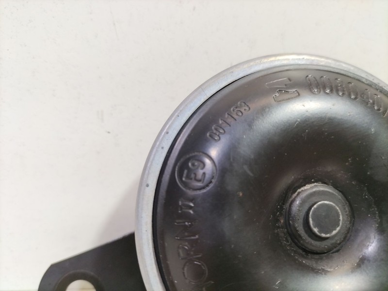Recambio de claxon para citroën c3 / c3 origin iii (sx) 1.5 bluehdi 100 (sxyhyp, sxyhtu) referencia OEM IAM 001163  