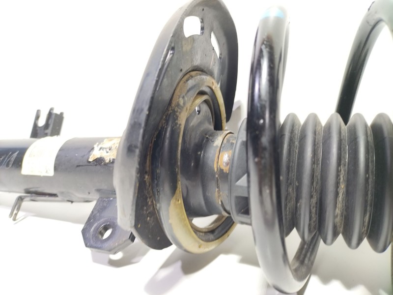 Recambio de amortiguador delantero derecho para citroën c3 / c3 origin iii (sx) 1.5 bluehdi 100 (sxyhyp, sxyhtu) referencia OEM 