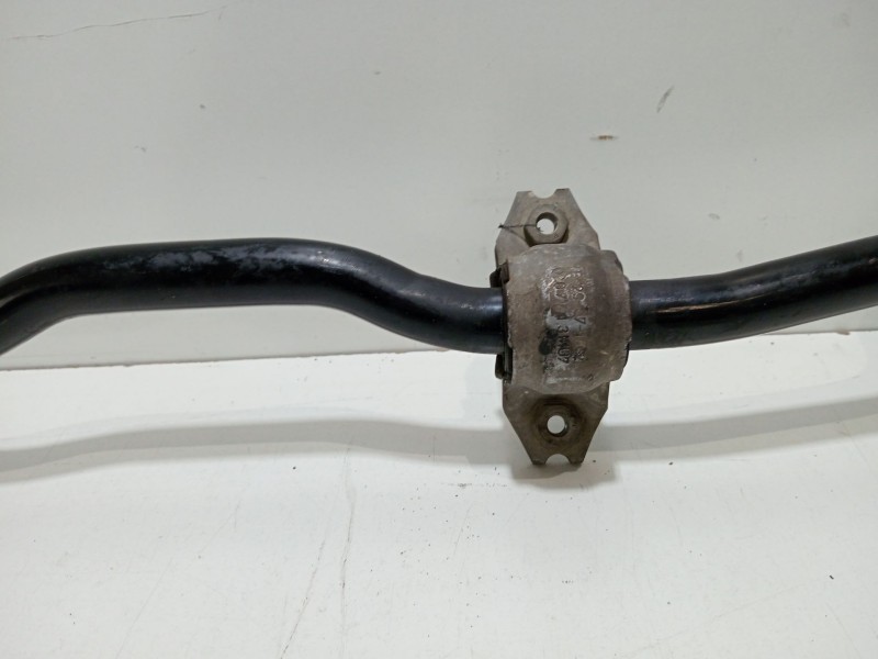 Recambio de barra estabilizadora delantera para audi a3 sportback (8va) ambiente referencia OEM IAM 5Q0411308M  