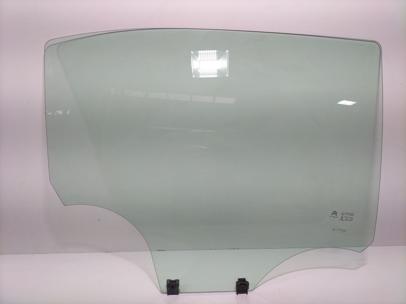 Recambio de luna trasera derecha para citroën c3 / c3 origin iii (sx) 1.5 bluehdi 100 (sxyhyp, sxyhtu) referencia OEM IAM yh01  