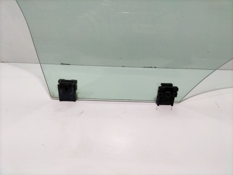 Recambio de luna trasera derecha para citroën c3 / c3 origin iii (sx) 1.5 bluehdi 100 (sxyhyp, sxyhtu) referencia OEM IAM yh01  