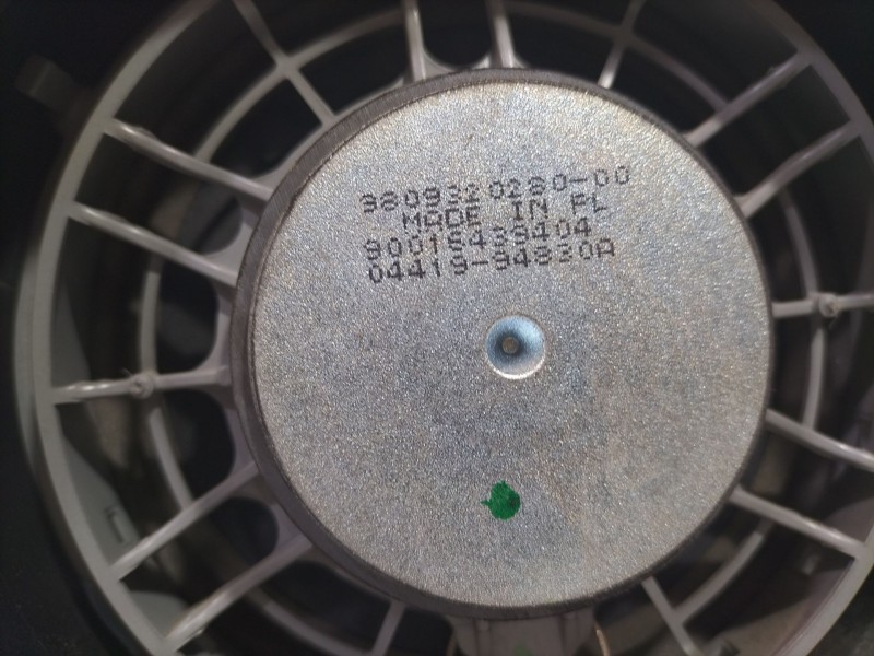 Recambio de altavoz para citroën c3 / c3 origin iii (sx) 1.5 bluehdi 100 (sxyhyp, sxyhtu) referencia OEM IAM 9813335980  