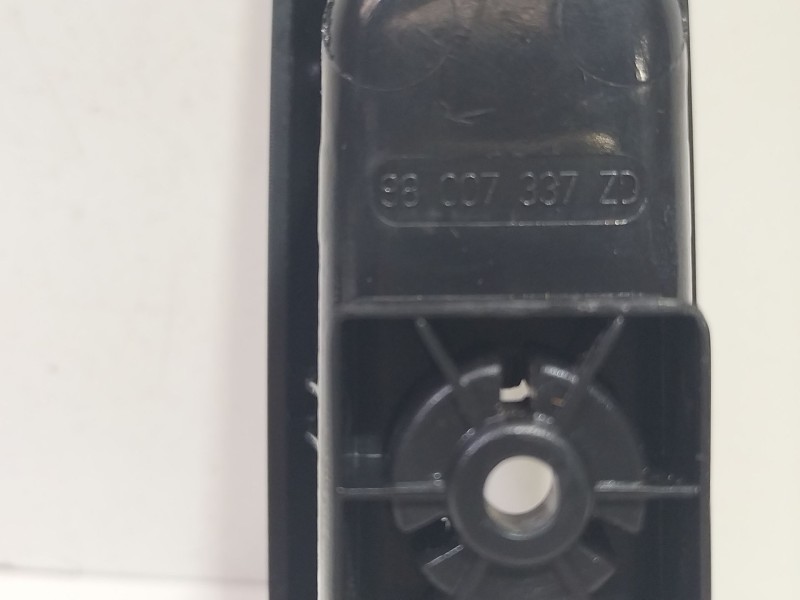 Recambio de botonera elevalunas para citroën c3 / c3 origin iii (sx) 1.5 bluehdi 100 (sxyhyp, sxyhtu) referencia OEM IAM 9800733