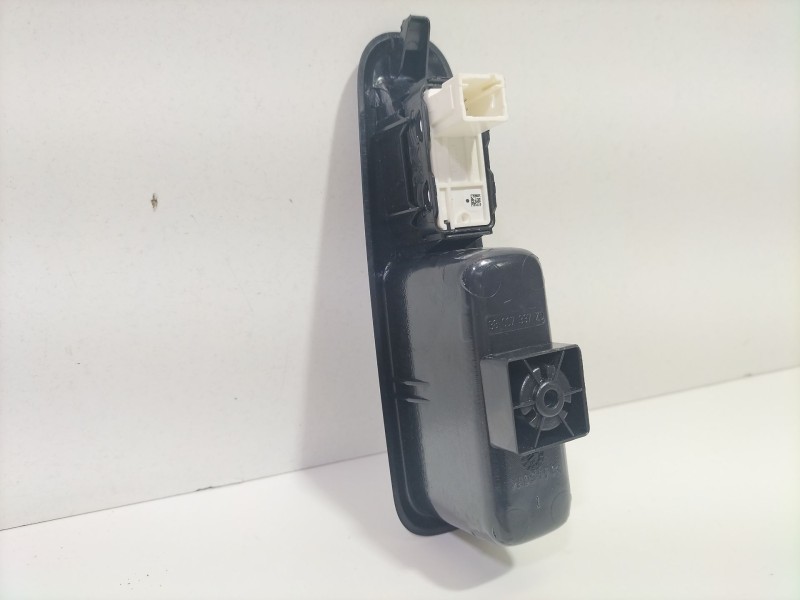 Recambio de botonera elevalunas para citroën c3 / c3 origin iii (sx) 1.5 bluehdi 100 (sxyhyp, sxyhtu) referencia OEM IAM 9800733