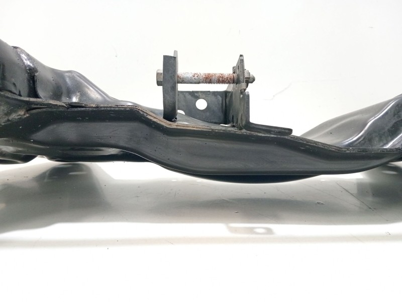 Recambio de puente trasero para citroën c3 / c3 origin iii (sx) 1.5 bluehdi 100 (sxyhyp, sxyhtu) referencia OEM IAM YHT(DV5RCF)Y