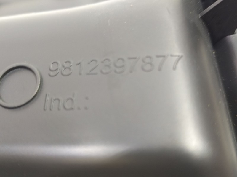 Recambio de moldura para citroën c3 / c3 origin iii (sx) 1.5 bluehdi 100 (sxyhyp, sxyhtu) referencia OEM IAM 9812397877  