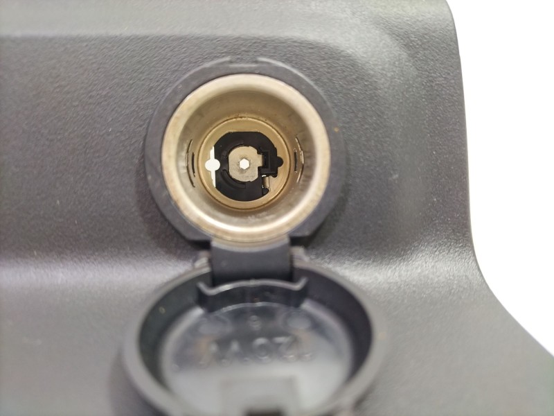 Recambio de moldura para citroën c3 / c3 origin iii (sx) 1.5 bluehdi 100 (sxyhyp, sxyhtu) referencia OEM IAM 9829485677  