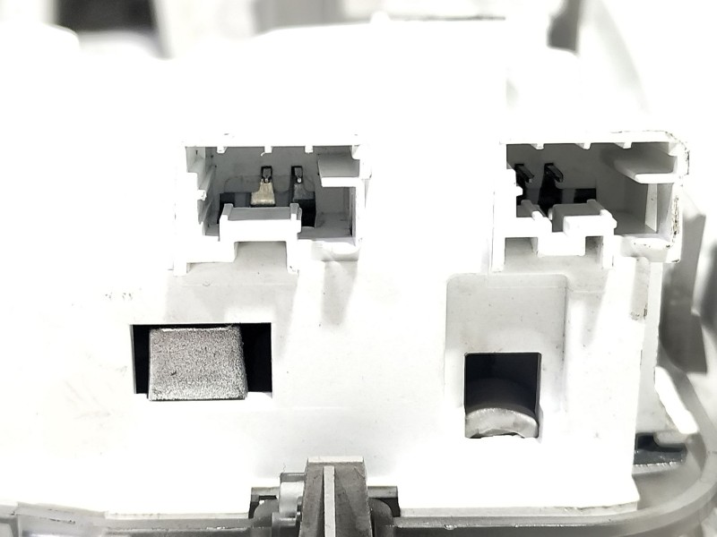Recambio de luz interior para citroën c3 / c3 origin iii (sx) 1.5 bluehdi 100 (sxyhyp, sxyhtu) referencia OEM IAM 9811856577  