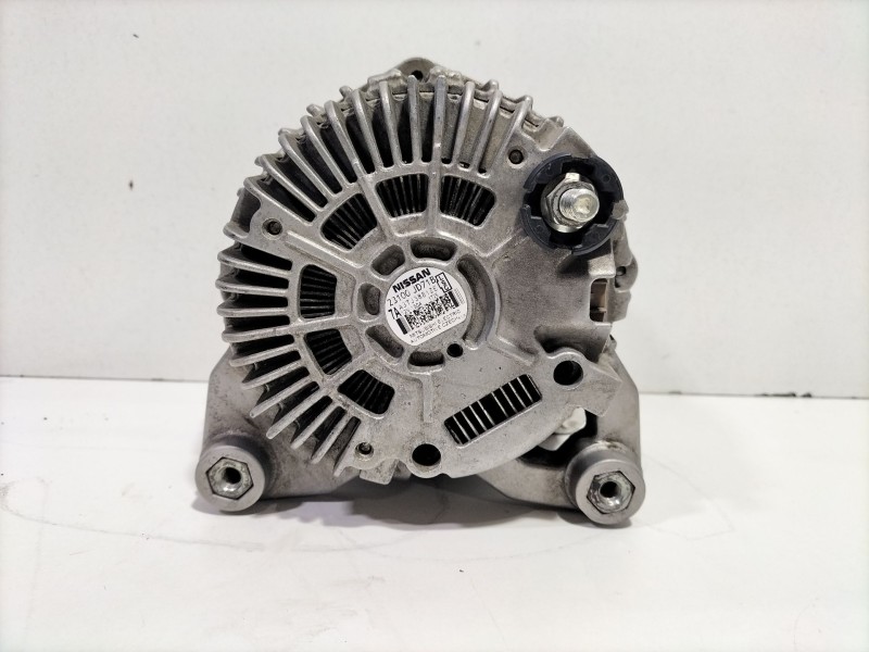 Recambio de alternador para nissan qashqai (j10) acenta referencia OEM IAM 23100JD  