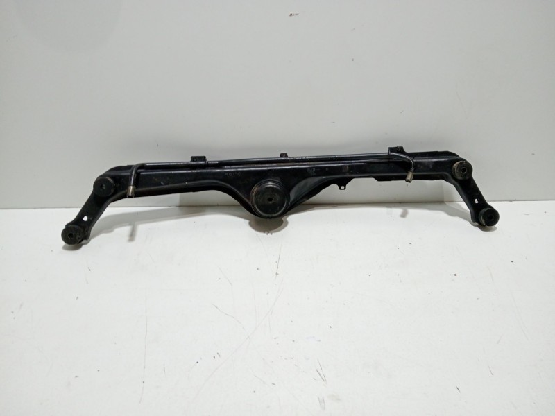 Recambio de travesaño inferior para seat ibiza (6k1) select referencia OEM IAM 6K0198203  