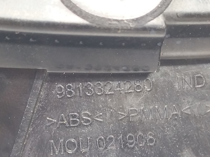 Recambio de moldura para citroën c3 / c3 origin iii (sx) 1.5 bluehdi 100 (sxyhyp, sxyhtu) referencia OEM IAM 9813324280  