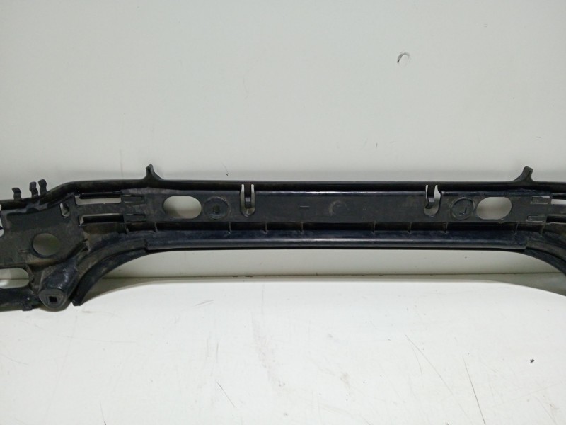 Recambio de molduras traseras para bmw serie 5 berlina (e60) 520d referencia OEM IAM 51127056343  