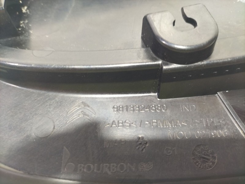 Recambio de moldura para citroën c3 / c3 origin iii (sx) 1.5 bluehdi 100 (sxyhyp, sxyhtu) referencia OEM IAM 9713324380  