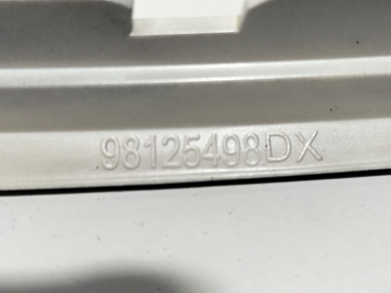 Recambio de moldura para citroën c3 / c3 origin iii (sx) 1.5 bluehdi 100 (sxyhyp, sxyhtu) referencia OEM IAM 98125498DX  