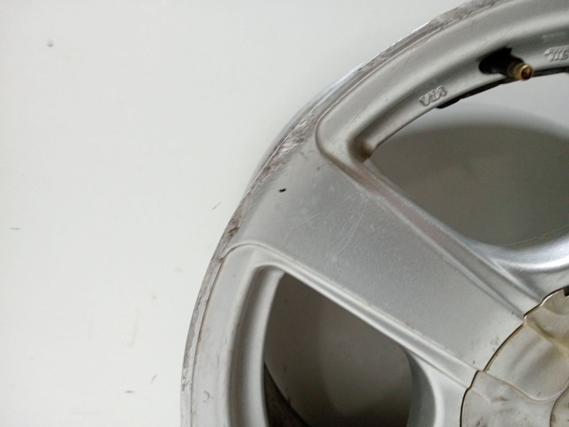 Recambio de juego llantas para cadillac bls wagon 2.0 t referencia OEM IAM Z19DT  