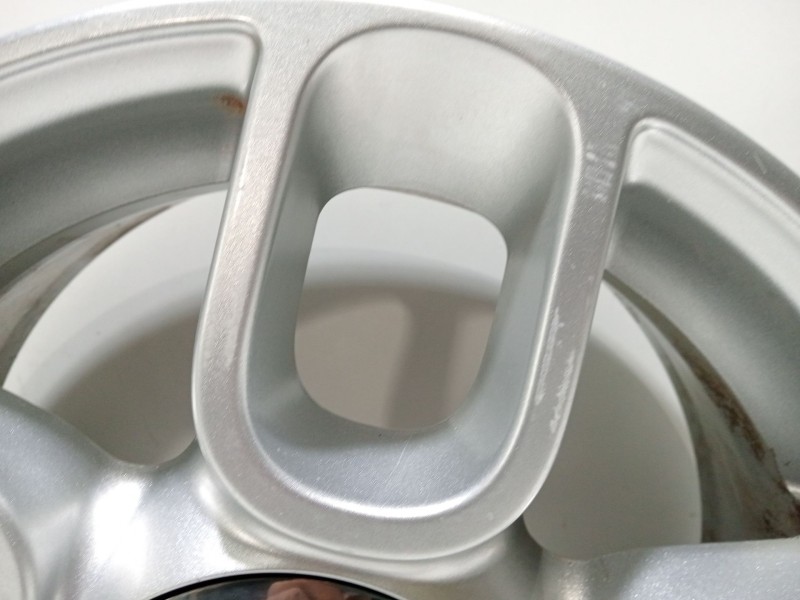 Recambio de llanta para fiat 500 referencia OEM IAM 51791160  