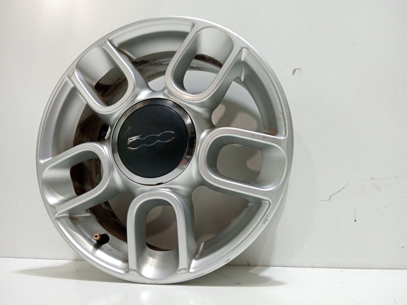 Recambio de llanta para fiat 500 referencia OEM IAM 51791160  