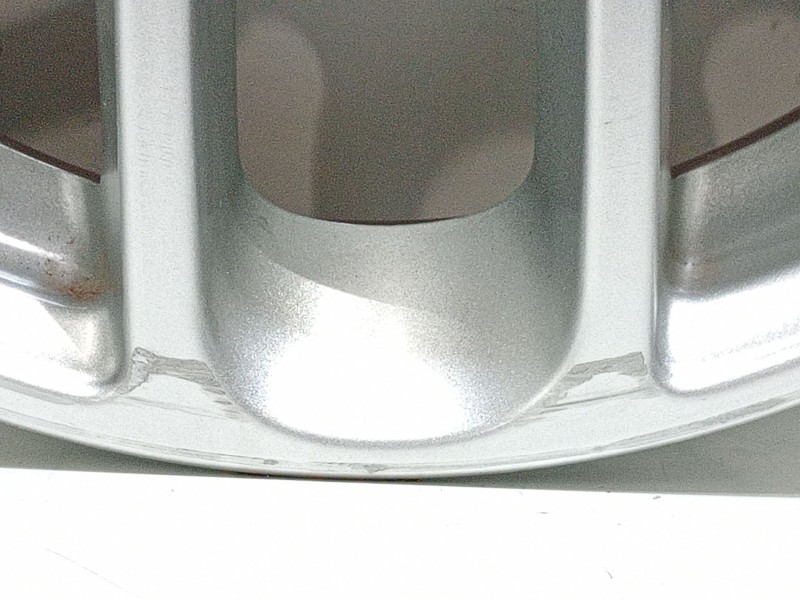 Recambio de llanta para fiat 500 referencia OEM IAM 51791160  