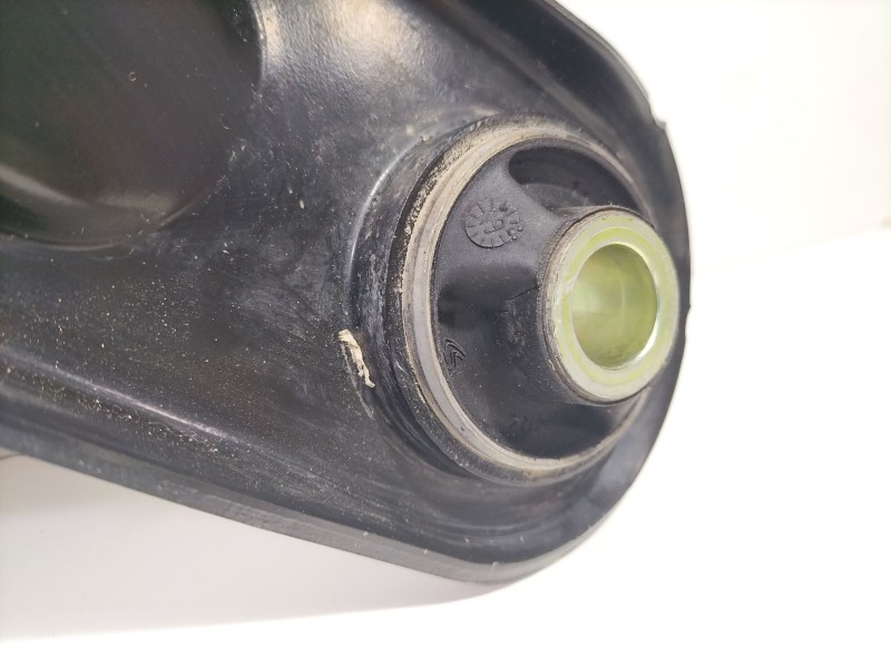 Recambio de brazo suspension inferior delantero derecho para citroën c3 / c3 origin iii (sx) 1.5 bluehdi 100 (sxyhyp, sxyhtu) re
