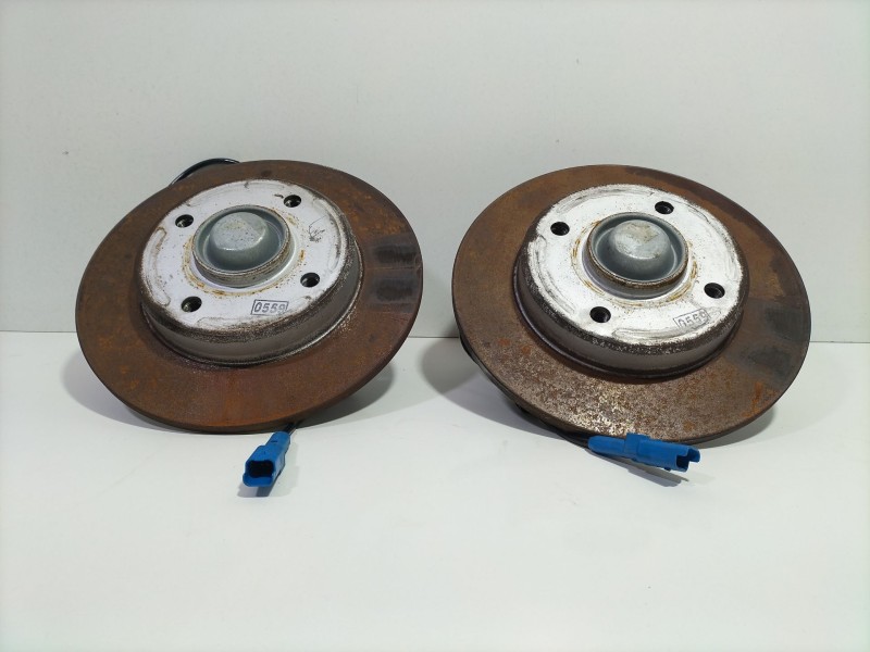 Recambio de disco freno trasero para citroën c3 / c3 origin iii (sx) 1.5 bluehdi 100 (sxyhyp, sxyhtu) referencia OEM IAM yh01  