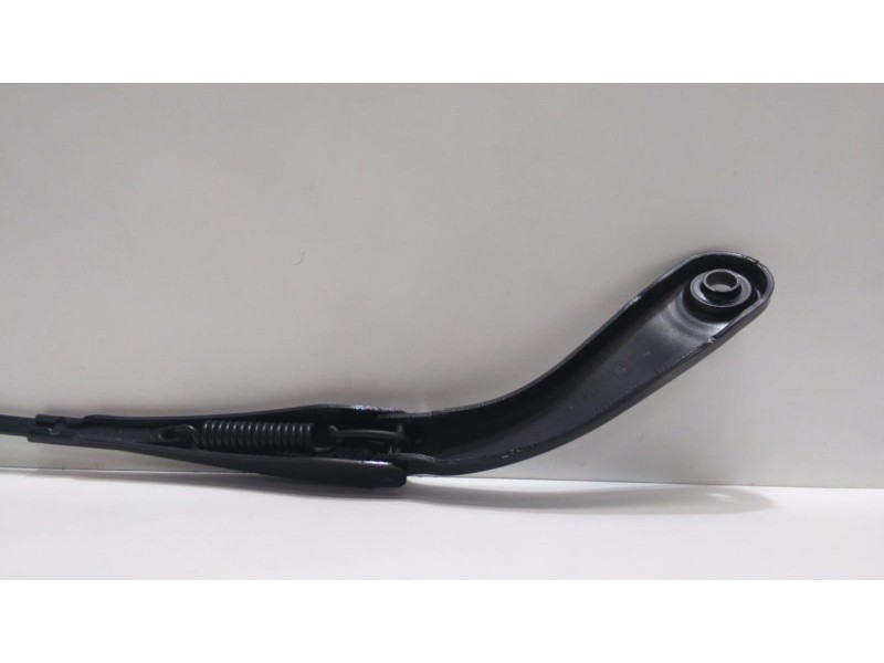 Recambio de brazo limpia delantero derecho para bmw serie 3 touring (f31) 318d referencia OEM IAM 61617260474 49232 