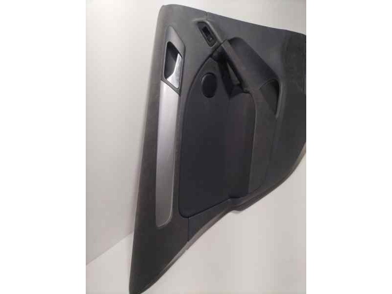 Recambio de guarnecido puerta trasera izquierda para volkswagen golf vi (5k1) advance referencia OEM IAM 5K6867211 82096 