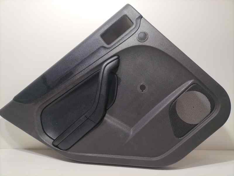 Recambio de guarnecido puerta trasera izquierda para ford focus berlina (cap) ghia referencia OEM IAM 4M51A27407E 82282 