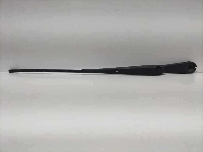 Recambio de brazo limpia delantero derecho para land rover range rover (lp) 4.6 referencia OEM IAM 46D 82549 