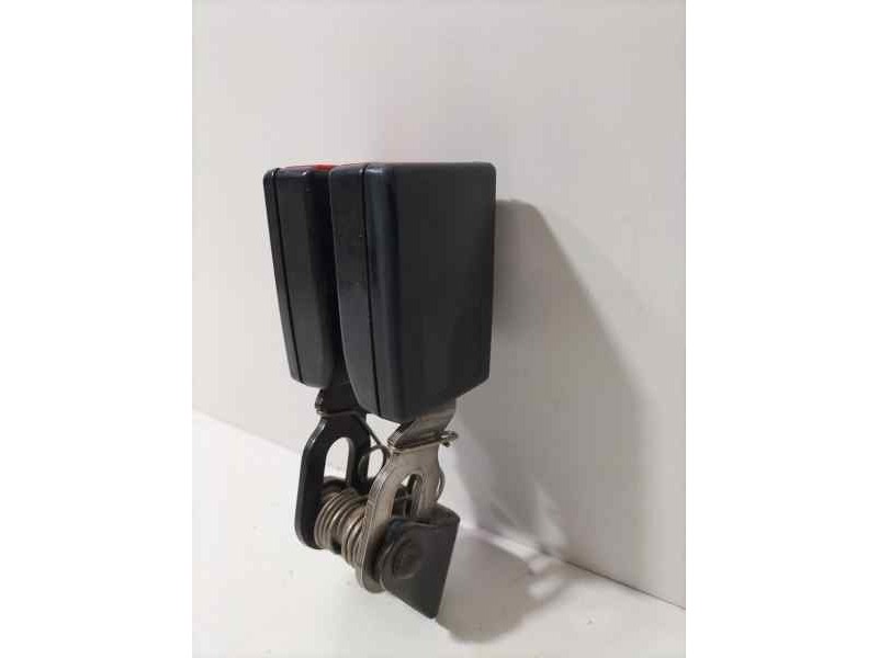 Recambio de anclaje cinturon central para mercedes-benz clase e (w211) berlina e 200 cdi (211.004) referencia OEM IAM A211860386