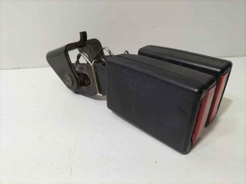 Recambio de anclaje cinturon central para mercedes-benz clase e (w211) berlina e 200 cdi (211.004) referencia OEM IAM A211860386