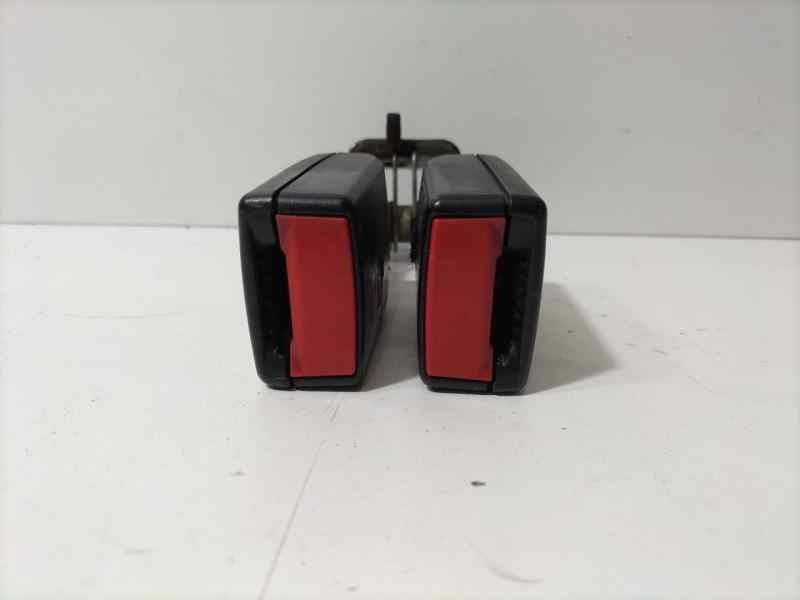 Recambio de anclaje cinturon central para mercedes-benz clase e (w211) berlina e 200 cdi (211.004) referencia OEM IAM A211860386