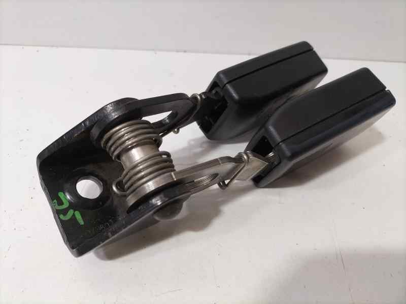 Recambio de anclaje cinturon central para mercedes-benz clase e (w211) berlina e 200 cdi (211.004) referencia OEM IAM A211860386